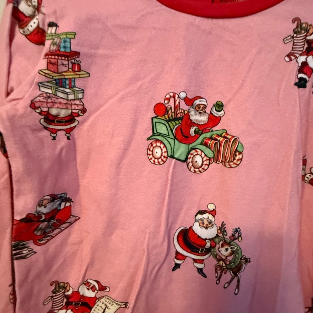 Sal & Pimenta Santa Claus Pink Kids Pajamas - Picture 3 of 5